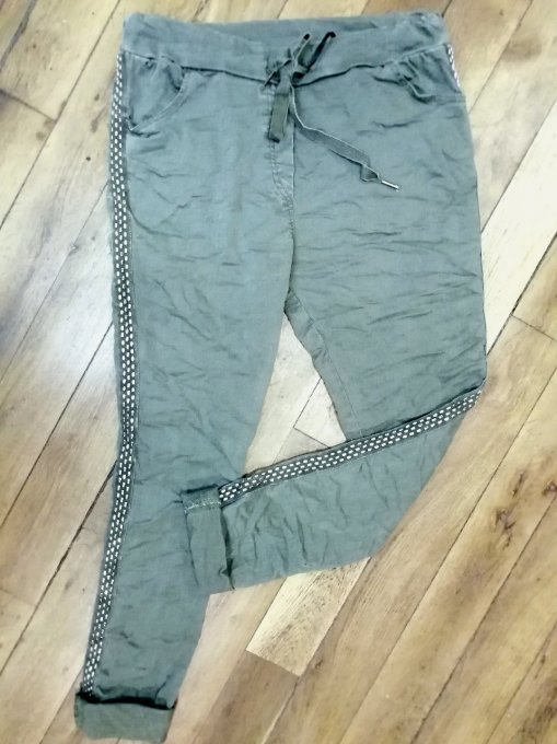 Pantalon jogging déco métal
