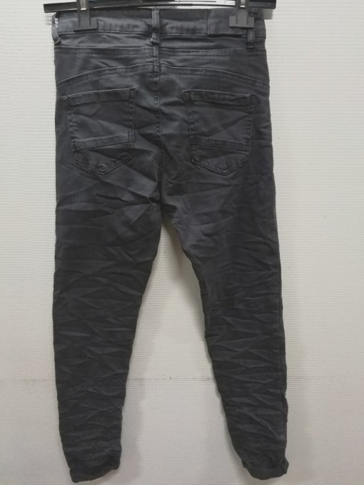 jean skinny à boutons