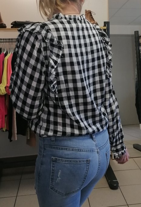 Blouse à carreaux & volants