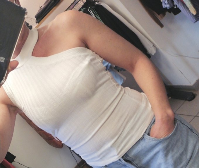 Débardeur à découpe