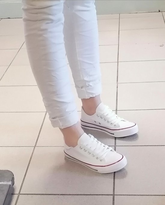 Baskets basses classiques