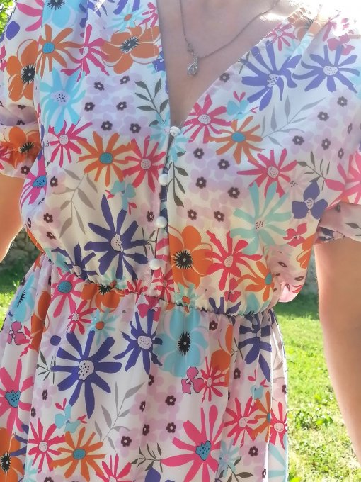 Robe longue fleurie modèle multicolore