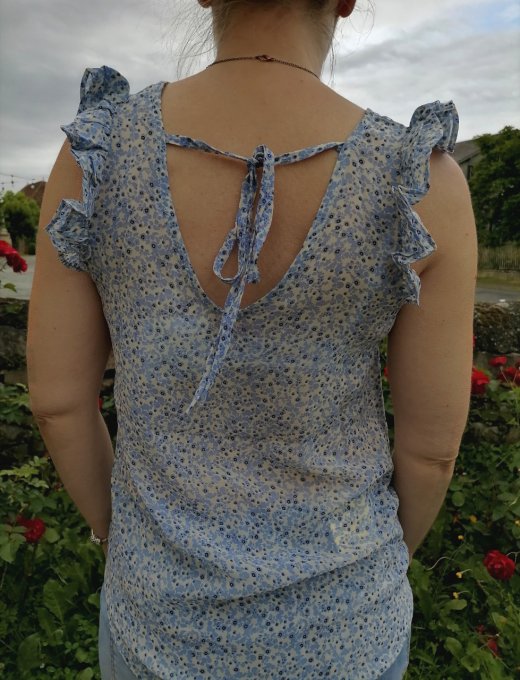 Top fleuri bleu