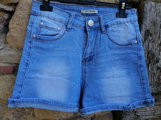 Short jean à revers