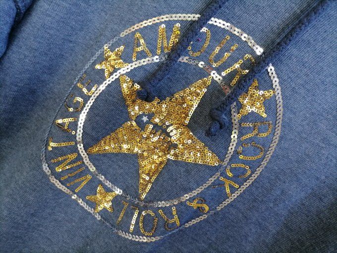 Sweat Capuche Sequins