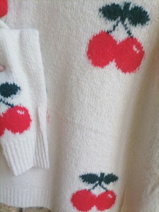 Pull à Belles Cerises