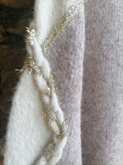 Pull Torsades Taupe