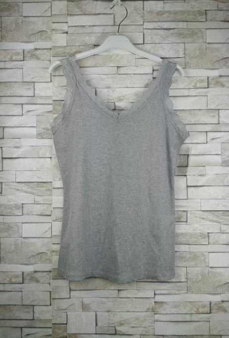 Débardeur côtelé bretelles dentelles