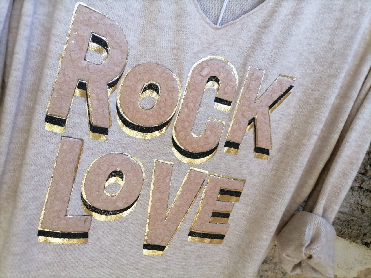 Pull rock and love best sale