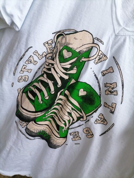 T-Shirt Sneakers